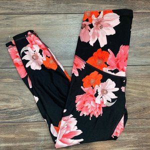 Old Navy Maternity Elevate Leggings Floral